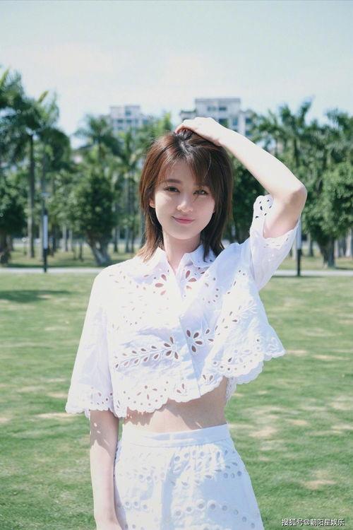 娱乐吃瓜君章若楠